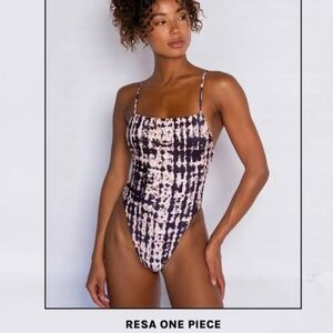 Skatie Resa One Piece swimsuit in DAWN - Medium